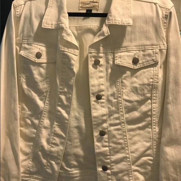 Universal Thread White Jacket - Picture 5 of 5